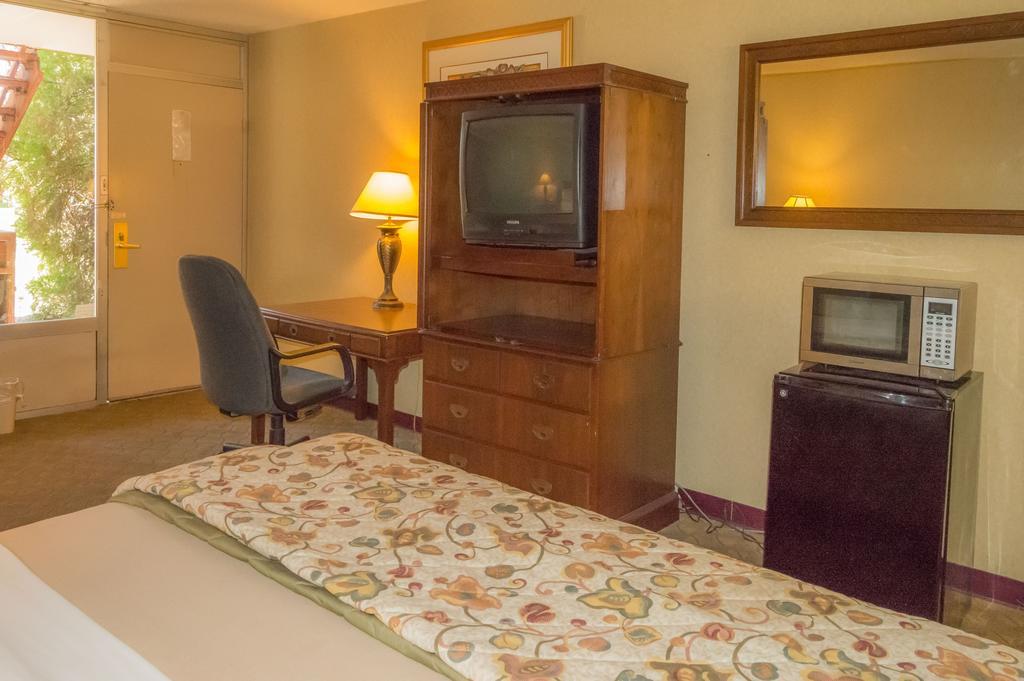 Executive Inn Hotel And Conference Center Lawton Szoba fotó